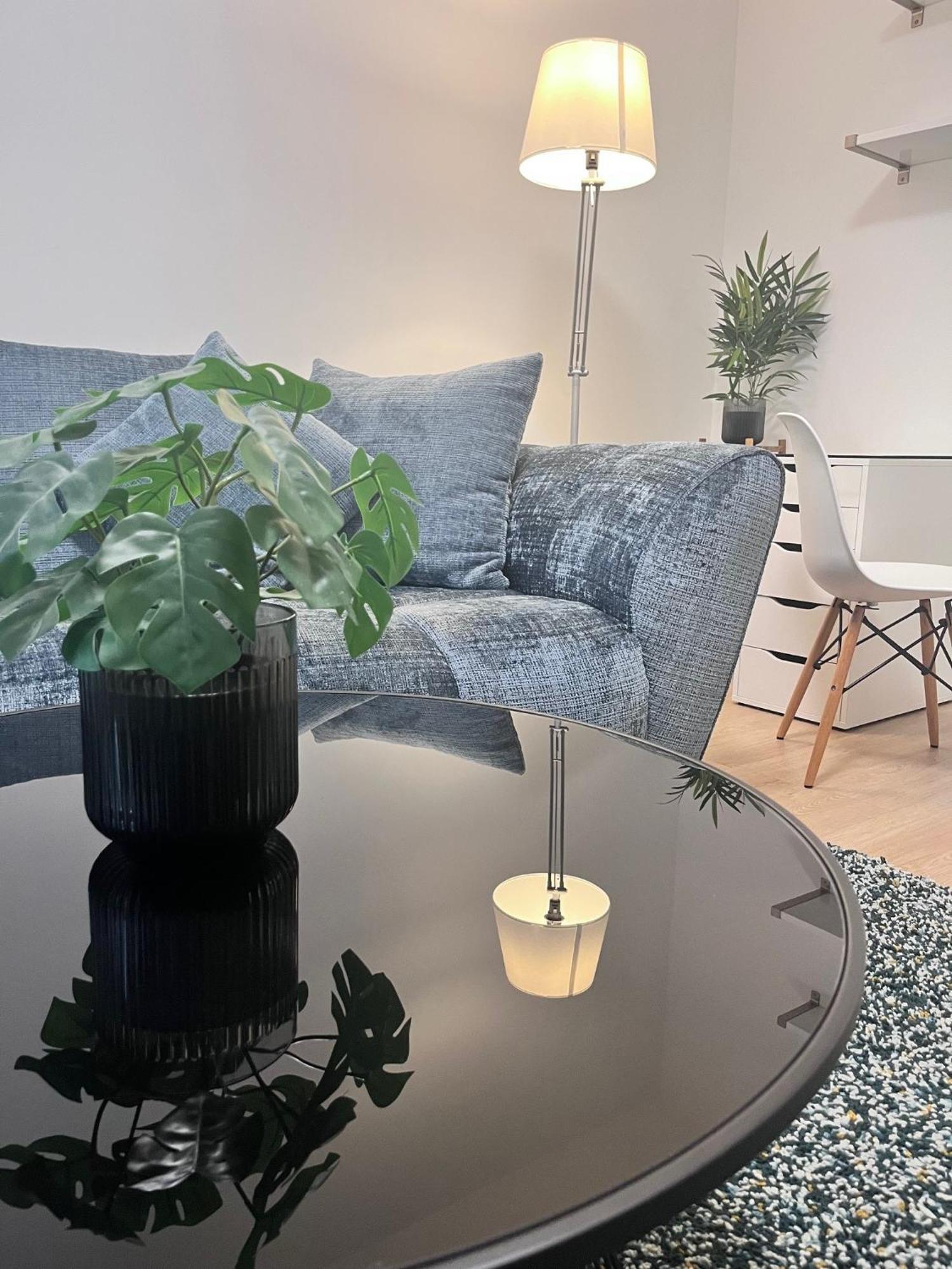 Raum2Go - No1 Modernes Ruhiges 2-Schlafzimmer Apartment City & Park Wiesbaden Eksteriør bilde